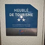Toulon, Soleil Et Douceur I *